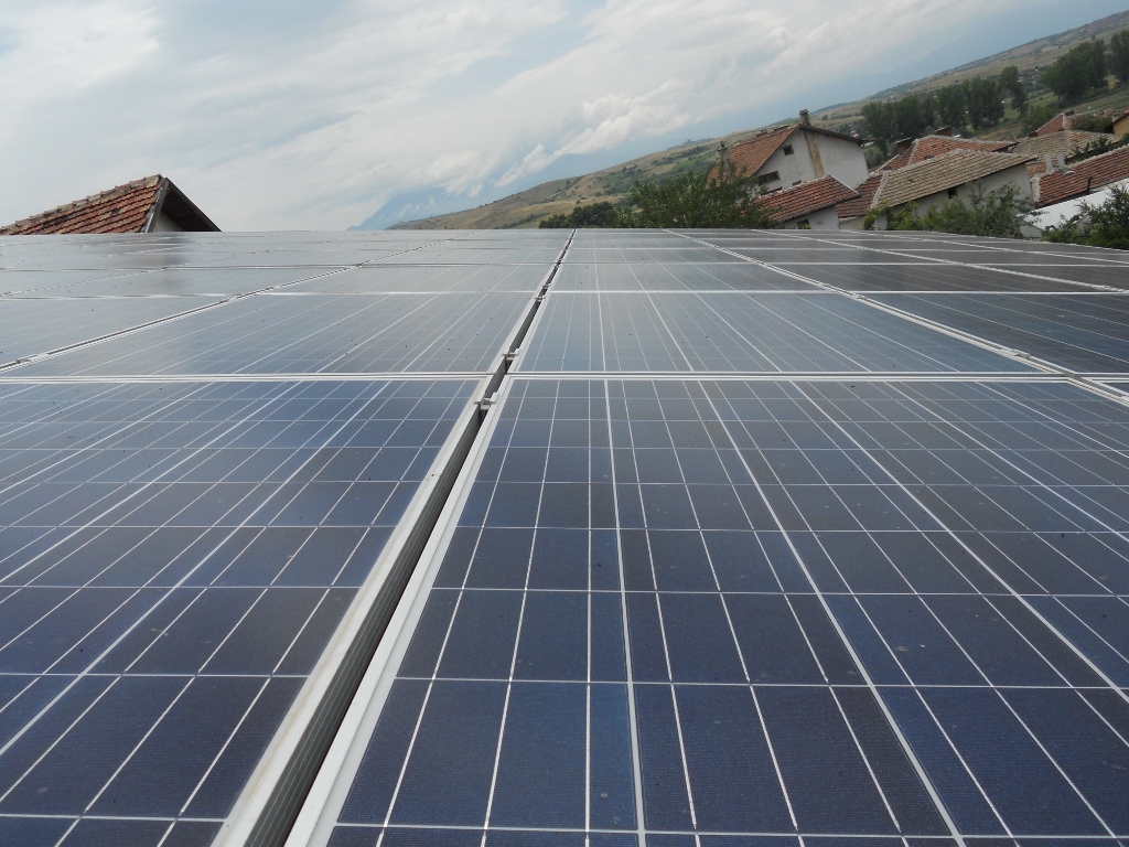Покривна фотоволтаична система 30kWp Фотоволтаична система 30kWp